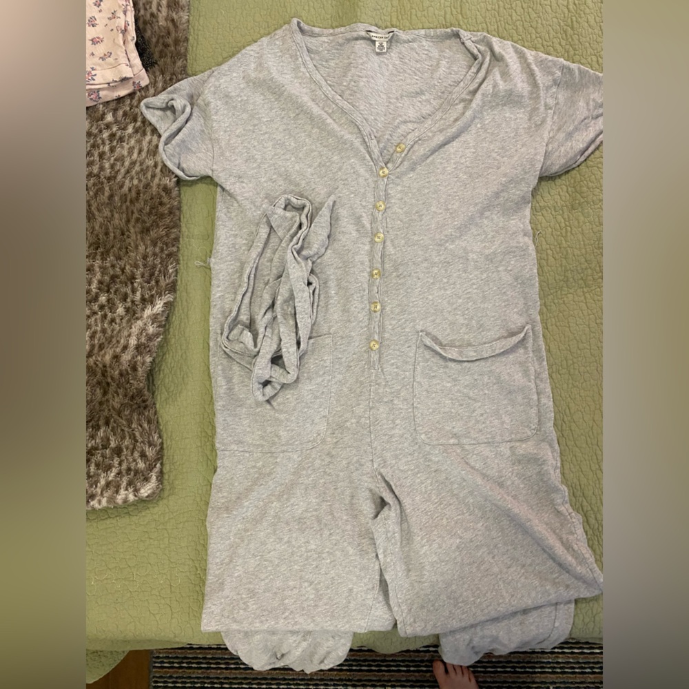 Soft and cozy American Eagle Medium jumpsuit